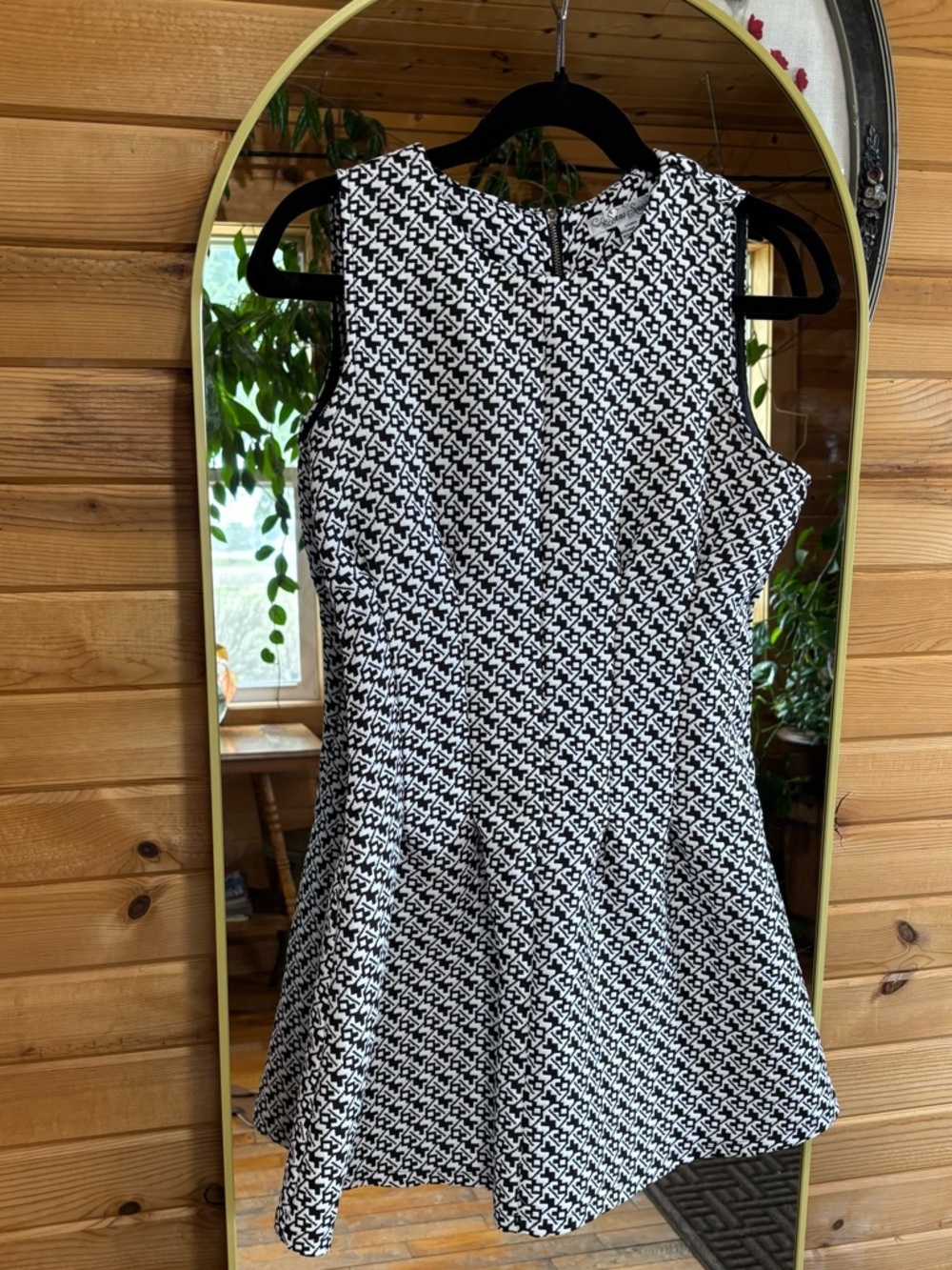 💋Black and White Fitted Dress